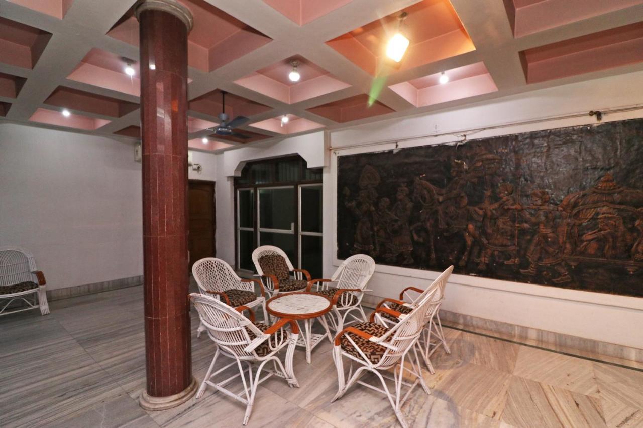 Oyo 18668 Ananya Guest House Durgāpur Extérieur photo